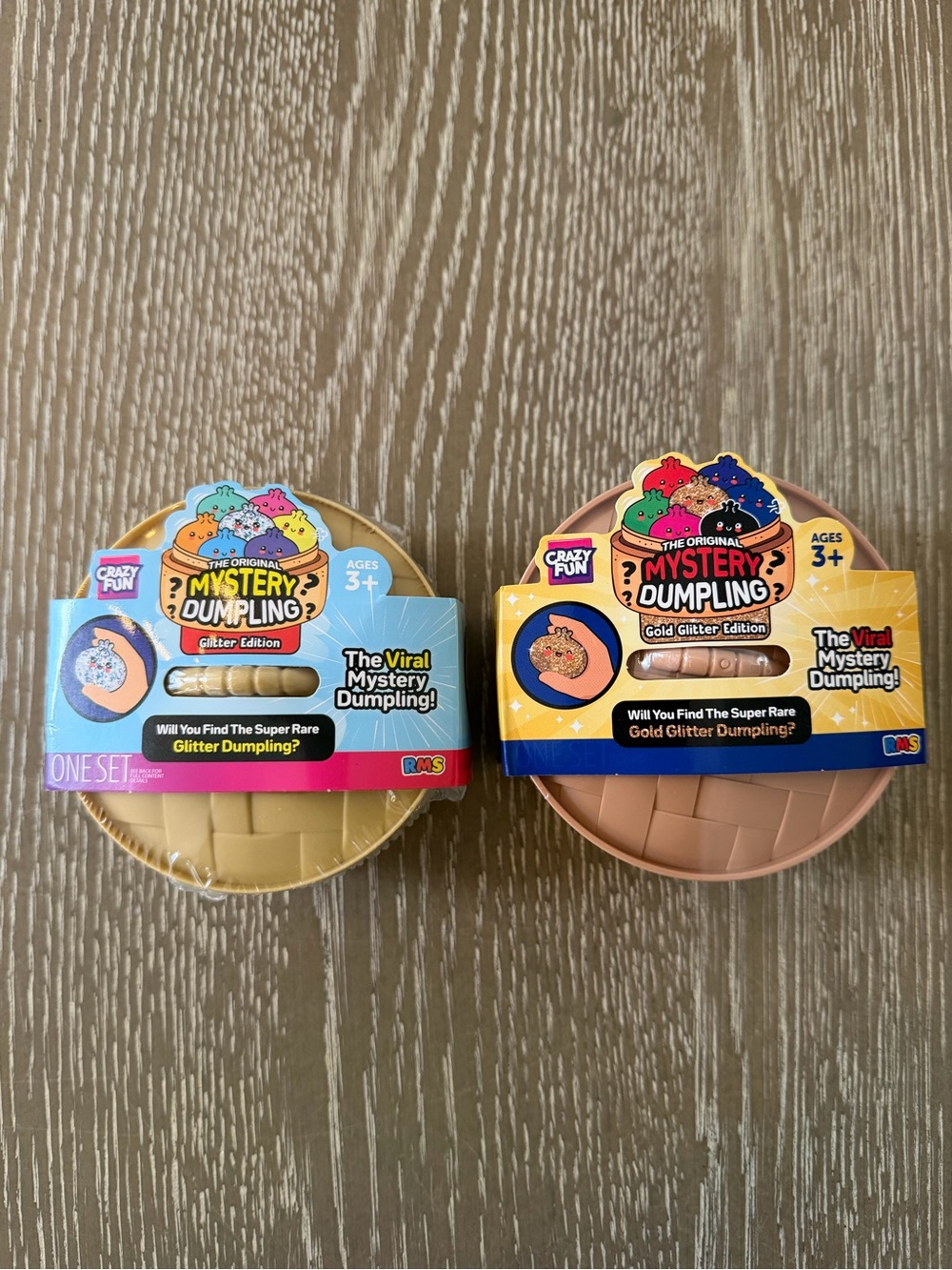 Bundle Mystery Dumpling Gold and Glitter Edition Kids Toy -